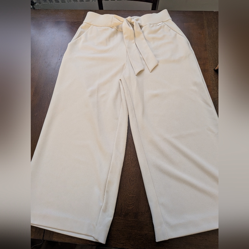 Anne Klein Women's Medium Cream Wide Leg Pull-On Pants